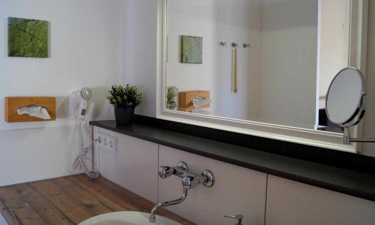 Kraft Hotel A61 Worms - Alzey Gundersheim ภายนอก รูปภาพ
