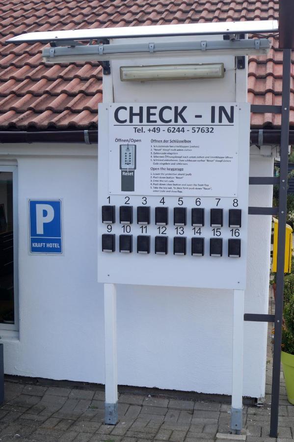 Kraft Hotel A61 Worms - Alzey Gundersheim ภายนอก รูปภาพ
