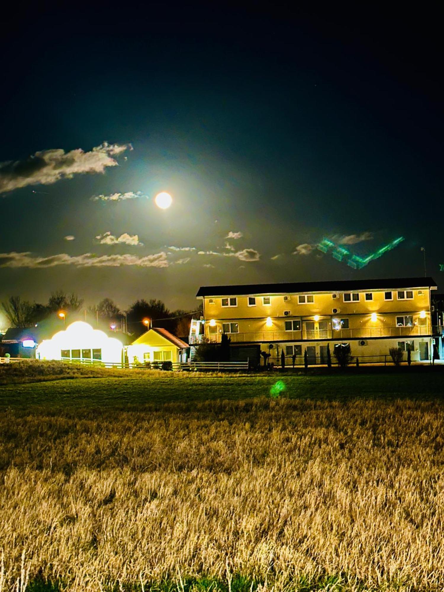 Kraft Hotel A61 Worms - Alzey Gundersheim ภายนอก รูปภาพ